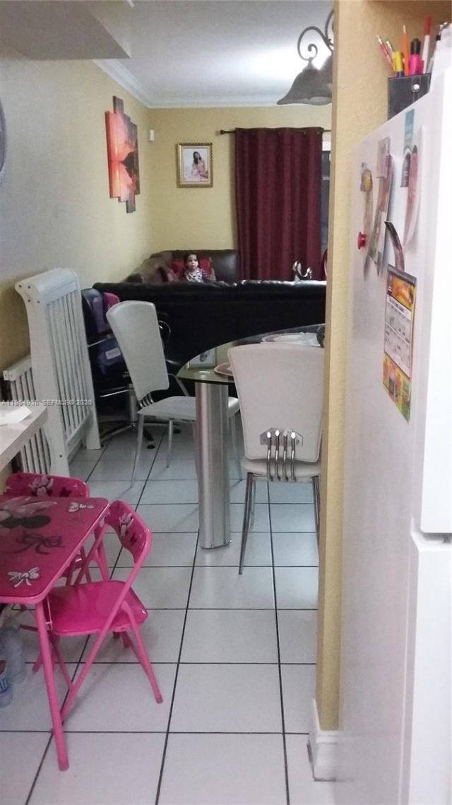 3021 W 76 St, Unit C212, Hialeah Gardens, FL 33018 Photo