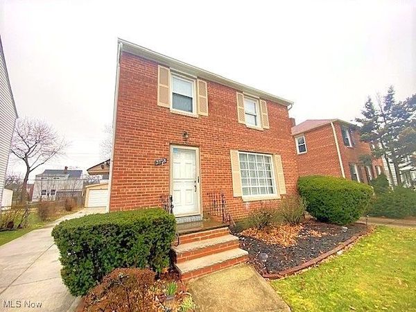 3758 Fairoaks Road, South Euclid, OH 44121