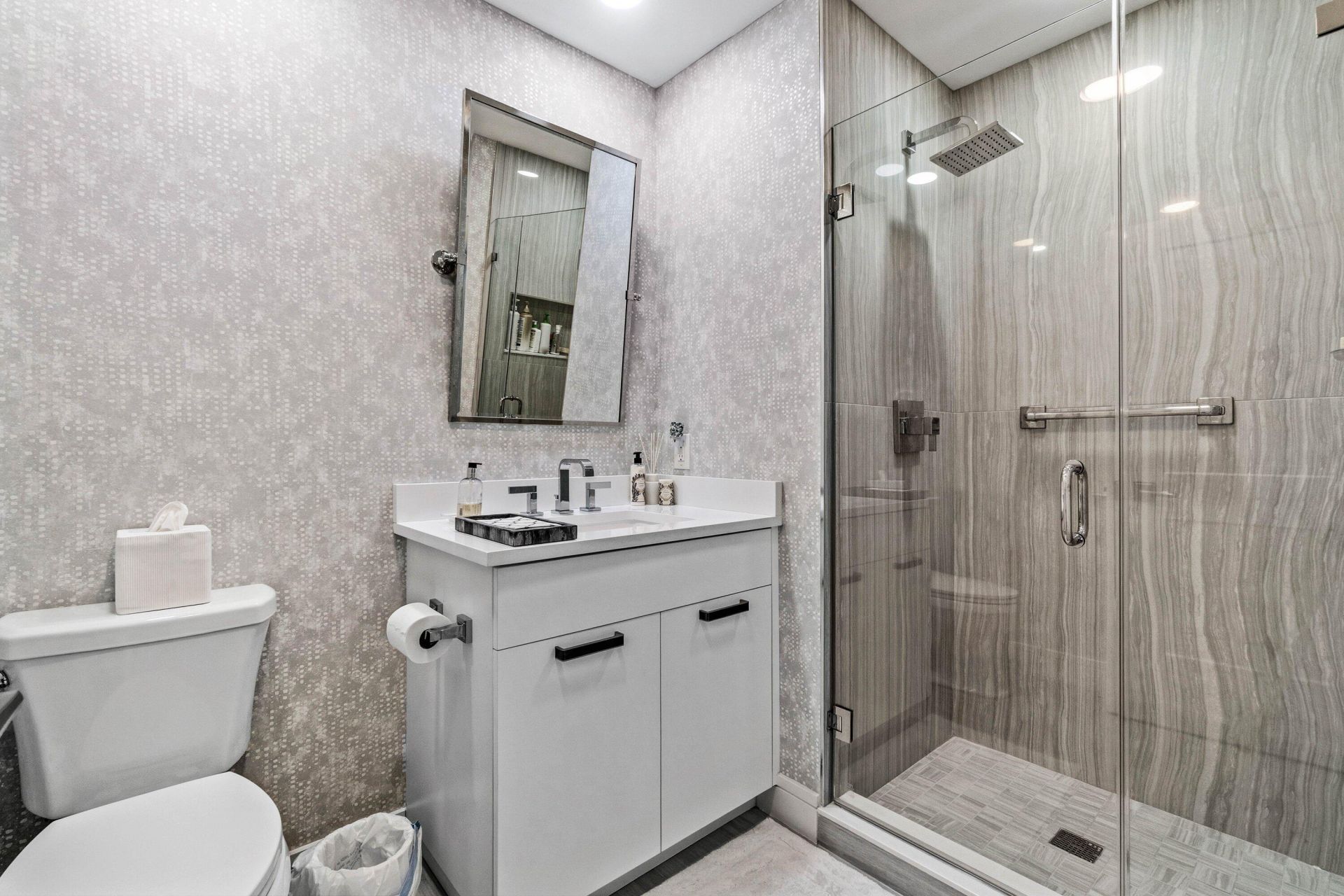 49 Eastgate Drive, Unit B, Boynton Beach, FL 33436 Photo