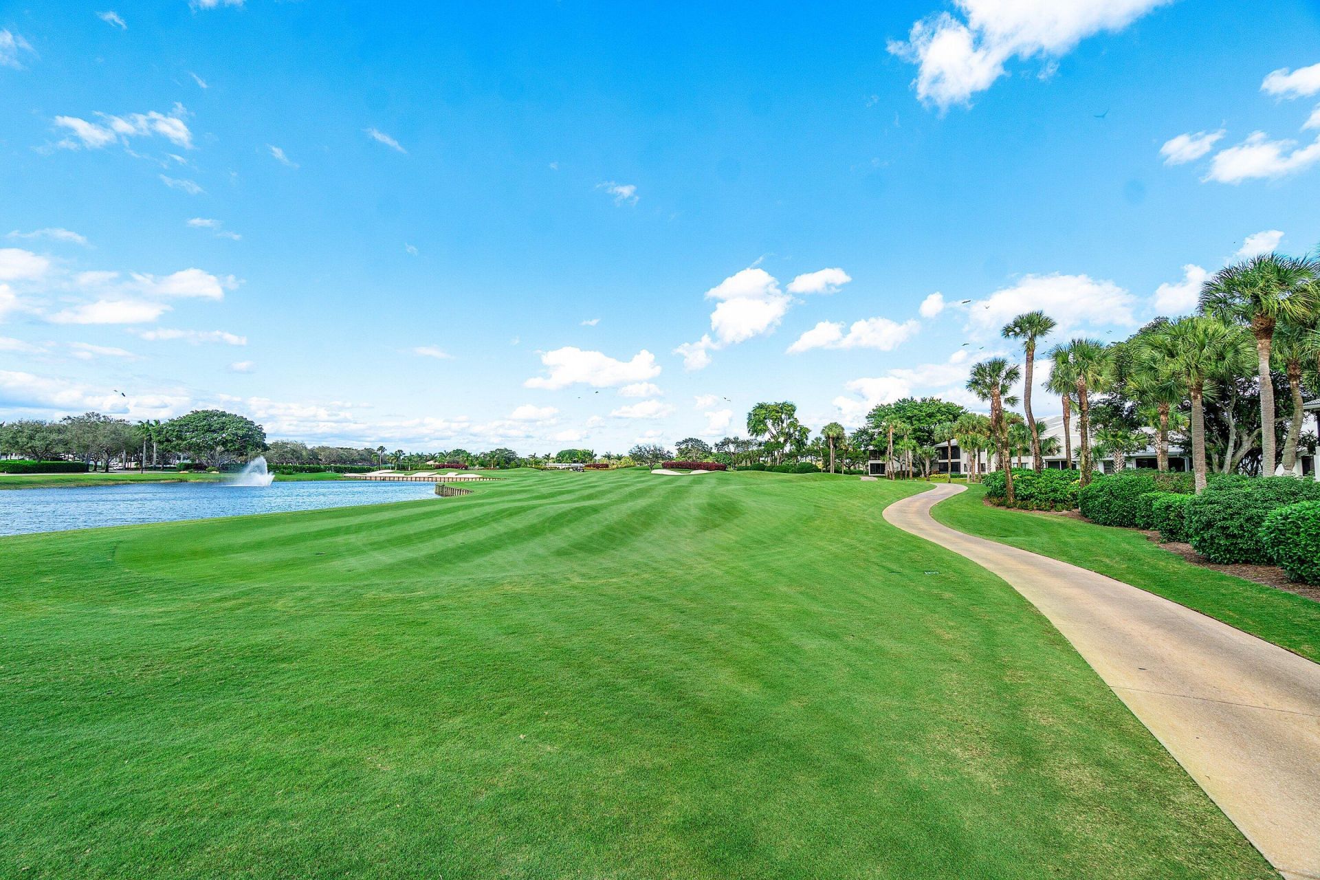 49 Eastgate Drive, Unit B, Boynton Beach, FL 33436 Photo