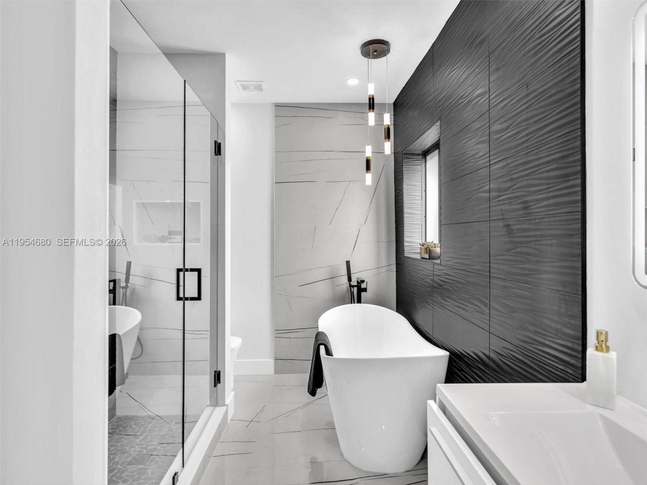 1937 SW 16th Ave, Miami, FL 33145 Photo