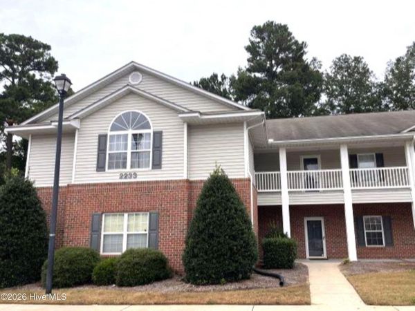 2233 Locksley Woods Drive, Unit E, Greenville, NC 27858