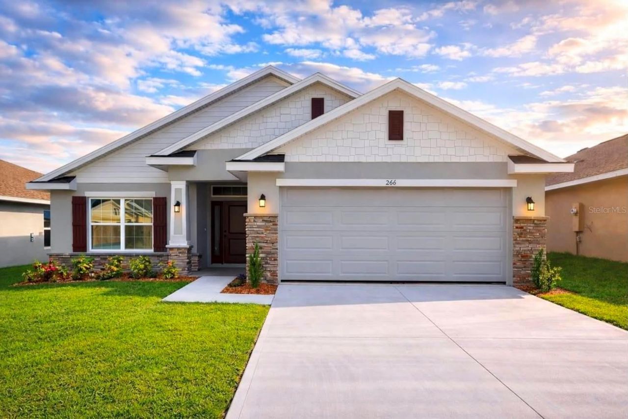 266 Verny Grove Lane, Leesburg, FL 34748 Main Photo