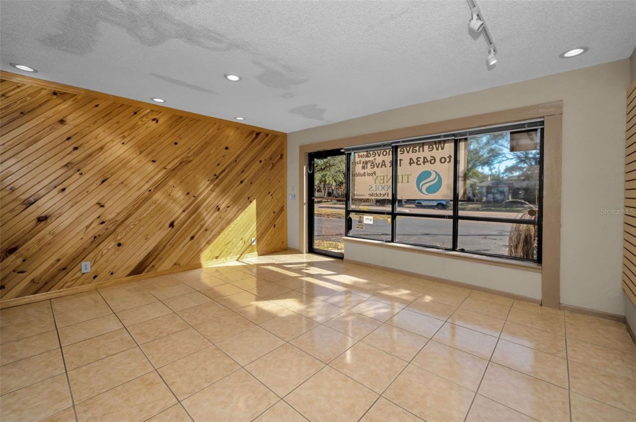 7321 1st Avenue S, Saint Petersburg, FL 33707 Photo