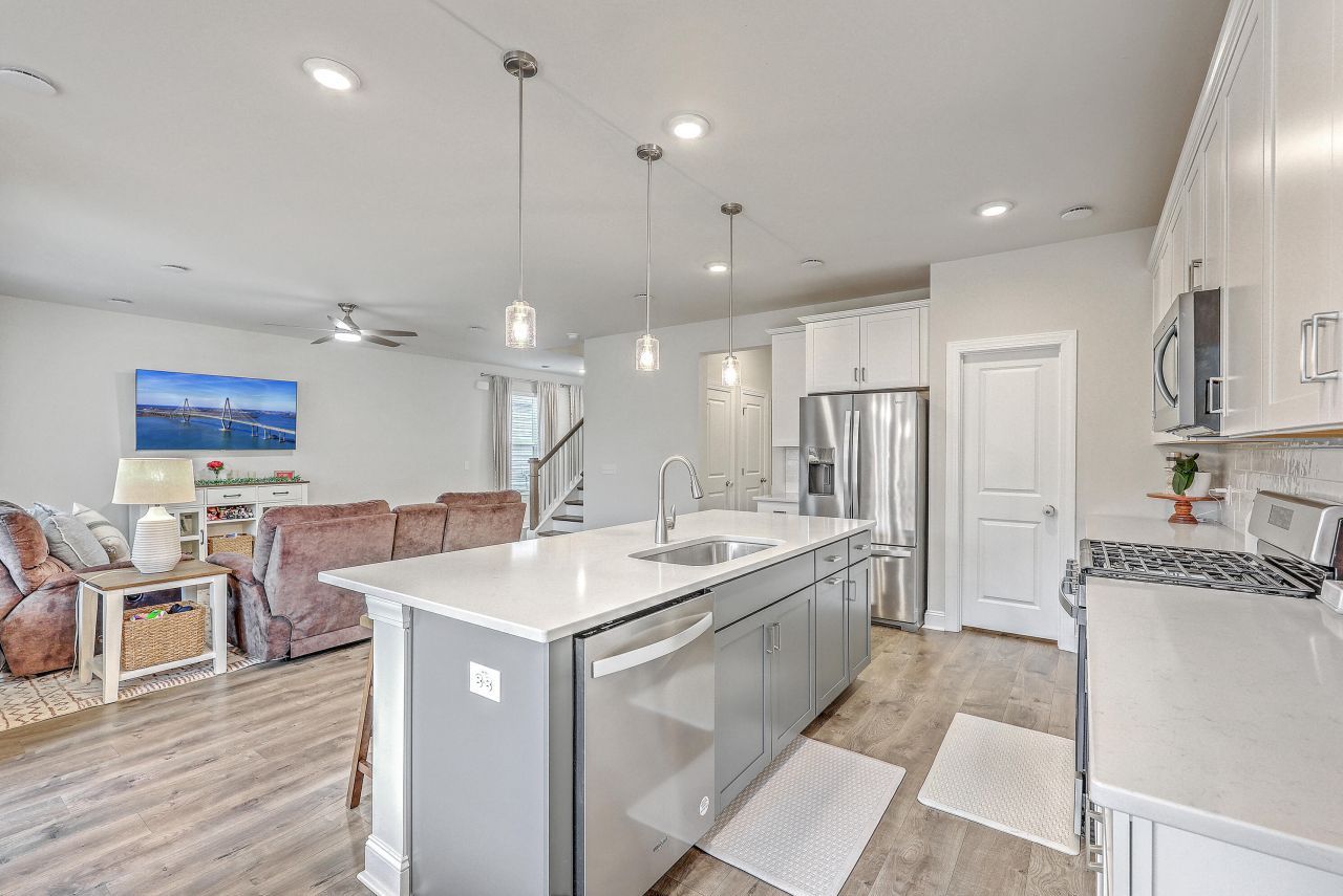 185 Wappoo Trace Lane Photo 13