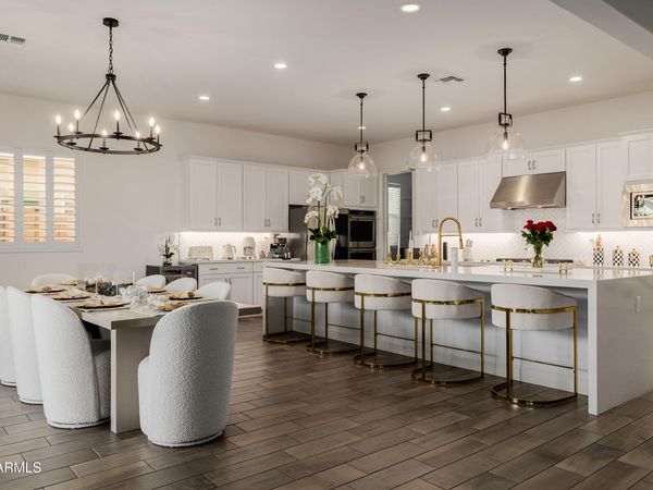 17210 W GRACEMONT Street, Surprise, AZ 85388