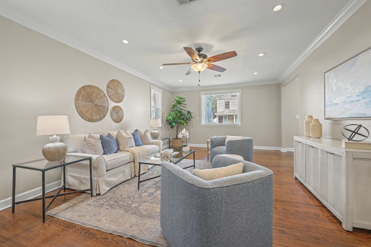 377 Ashley Avenue Photo 11