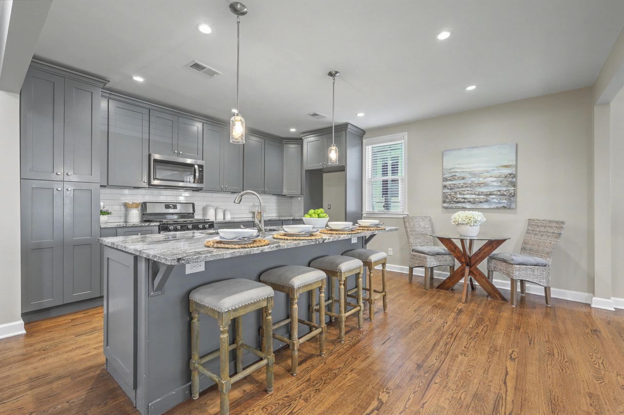 377 Ashley Avenue Photo 20