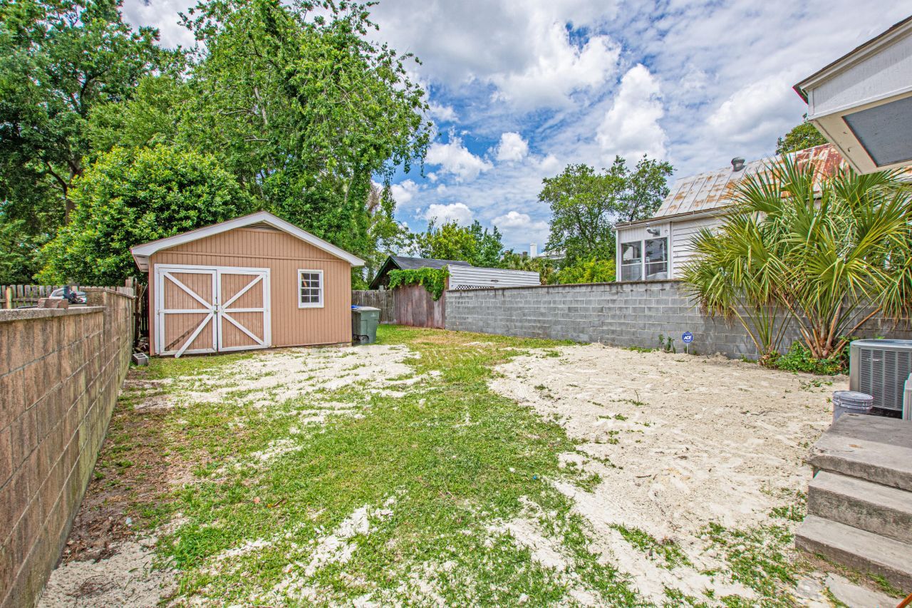 377 Ashley Avenue Photo 28