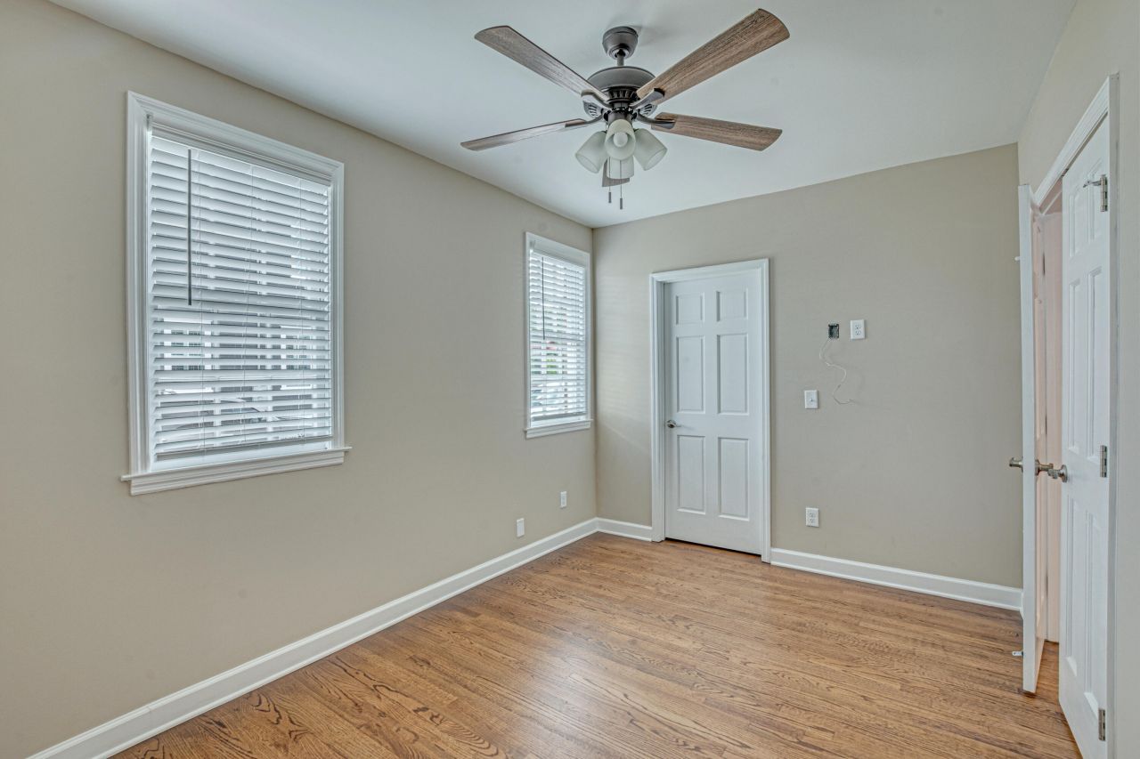 377 Ashley Avenue Photo 30