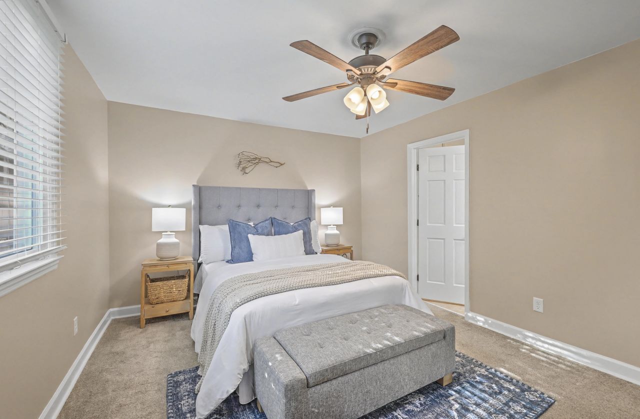 377 Ashley Avenue Photo 34