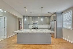 377 Ashley Avenue photo 4