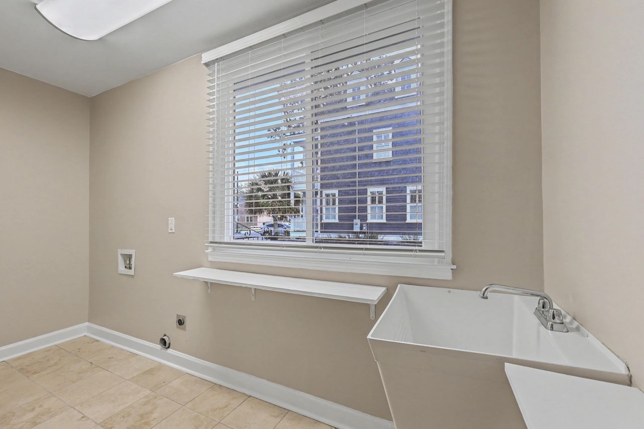 377 Ashley Avenue Photo 56