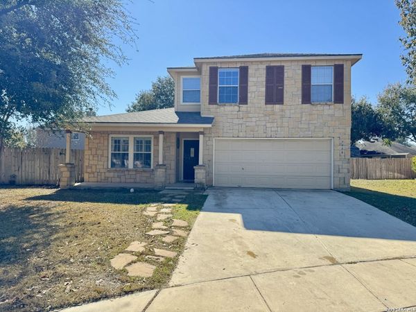 7906 Belmont Rdg, Selma, TX 78154