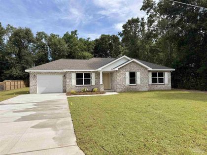 4112 Charles Cir Pace, FL 32571