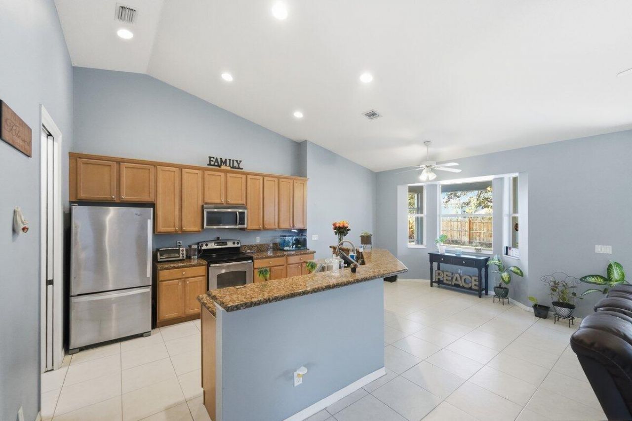 5859 NW Cullom Circle, Port Saint Lucie, FL 34986 Photo