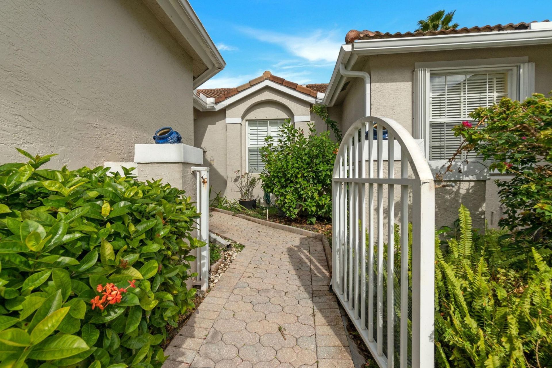 7501 S Aragon Blvd, Unit 5, Sunrise, FL 33313 Photo