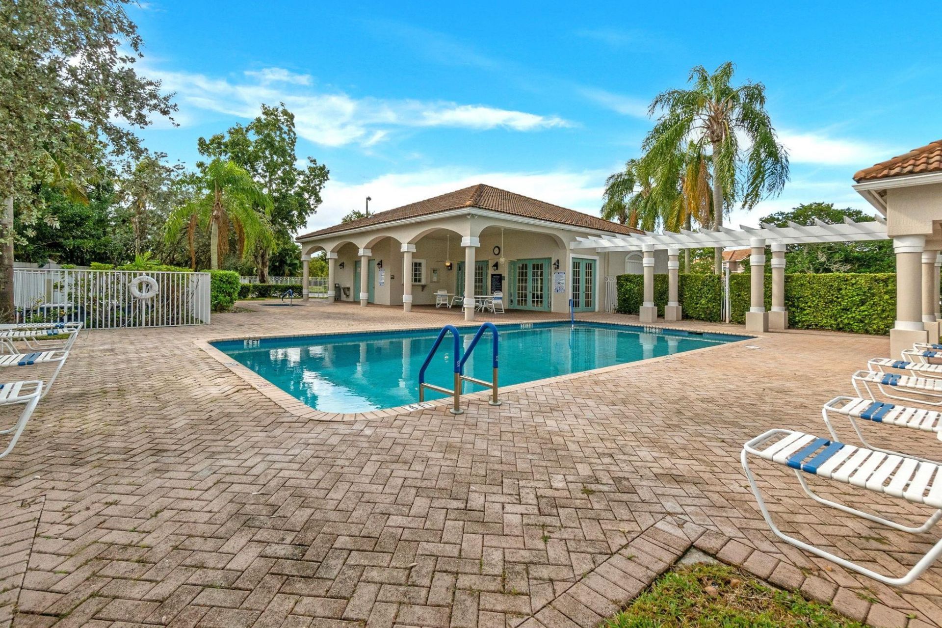 7501 S Aragon Blvd, Unit 5, Sunrise, FL 33313 Photo