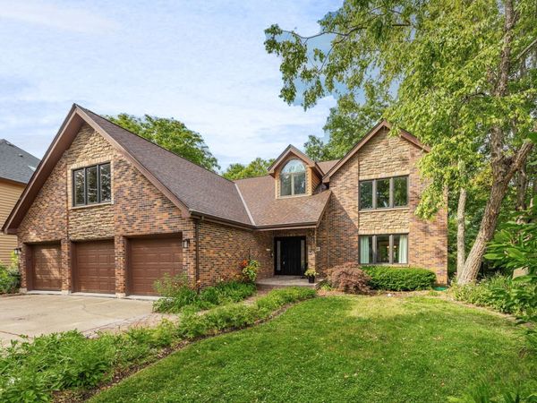 2734 Alyssa Drive, Naperville, IL 60565