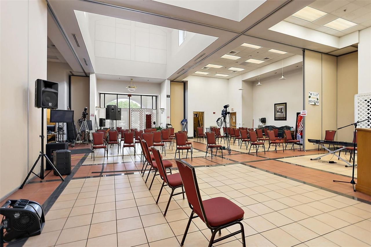 1 S Cottage Hill Road, Orlando, FL 32805 Photo