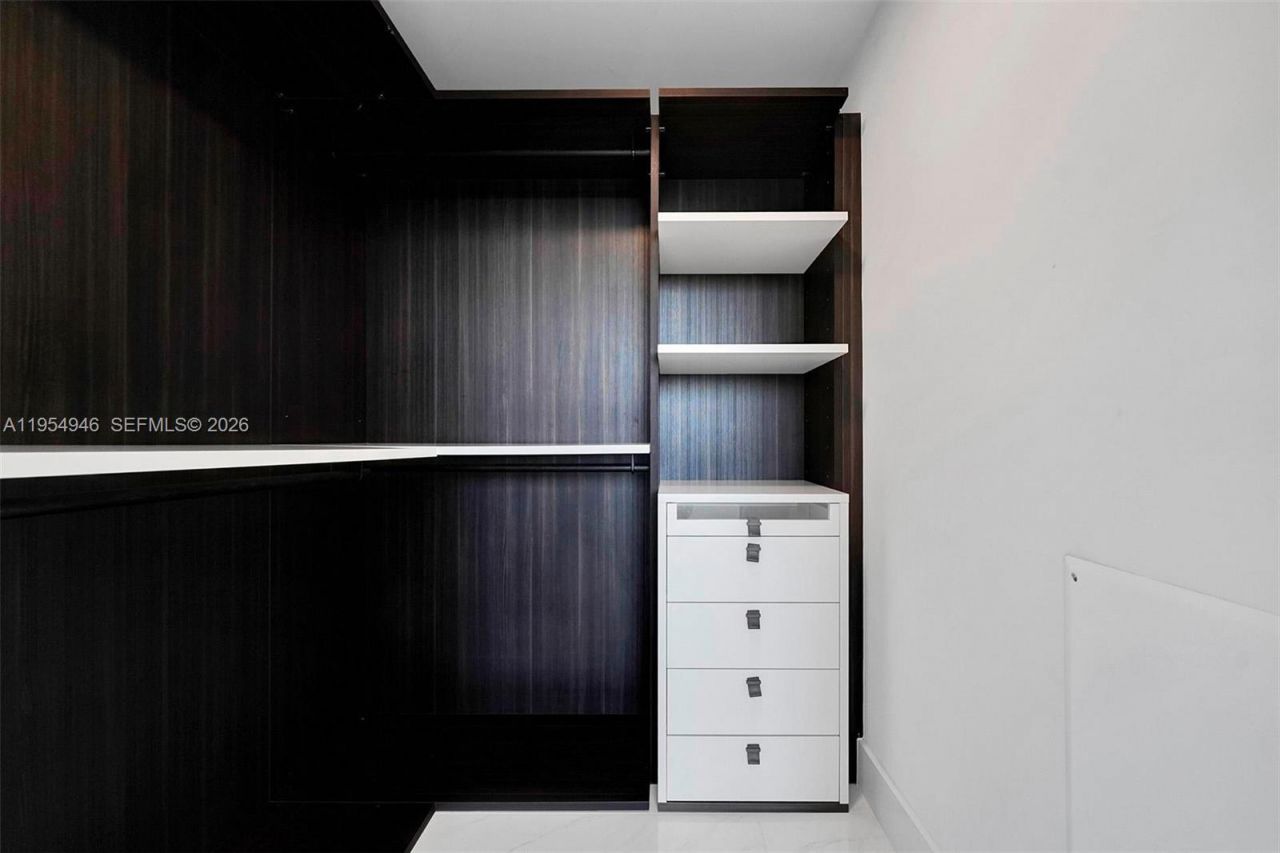 301 Altara Ave, Unit 631, Coral Gables, FL 33146 Photo