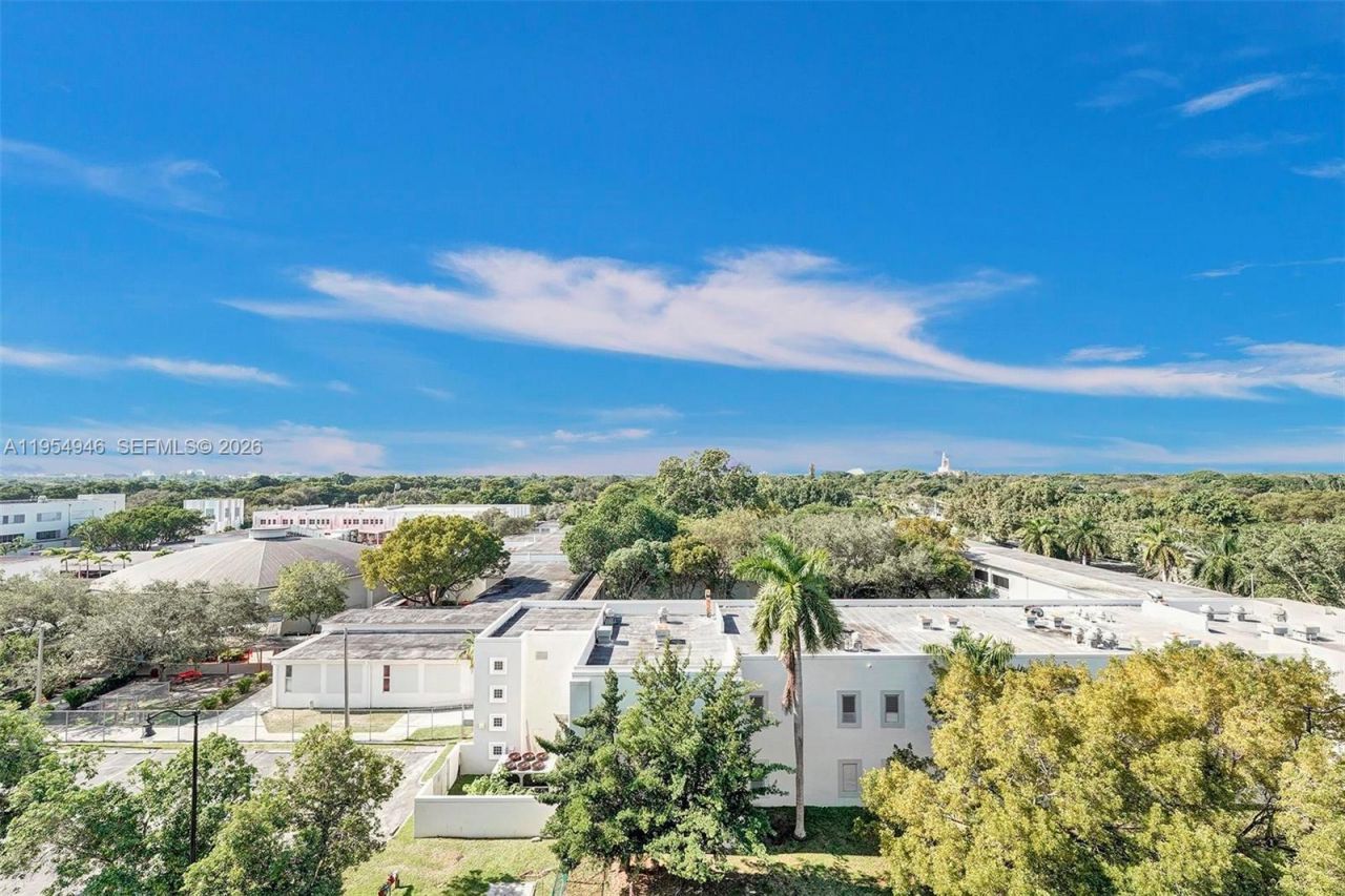 301 Altara Ave, Unit 631, Coral Gables, FL 33146 Photo