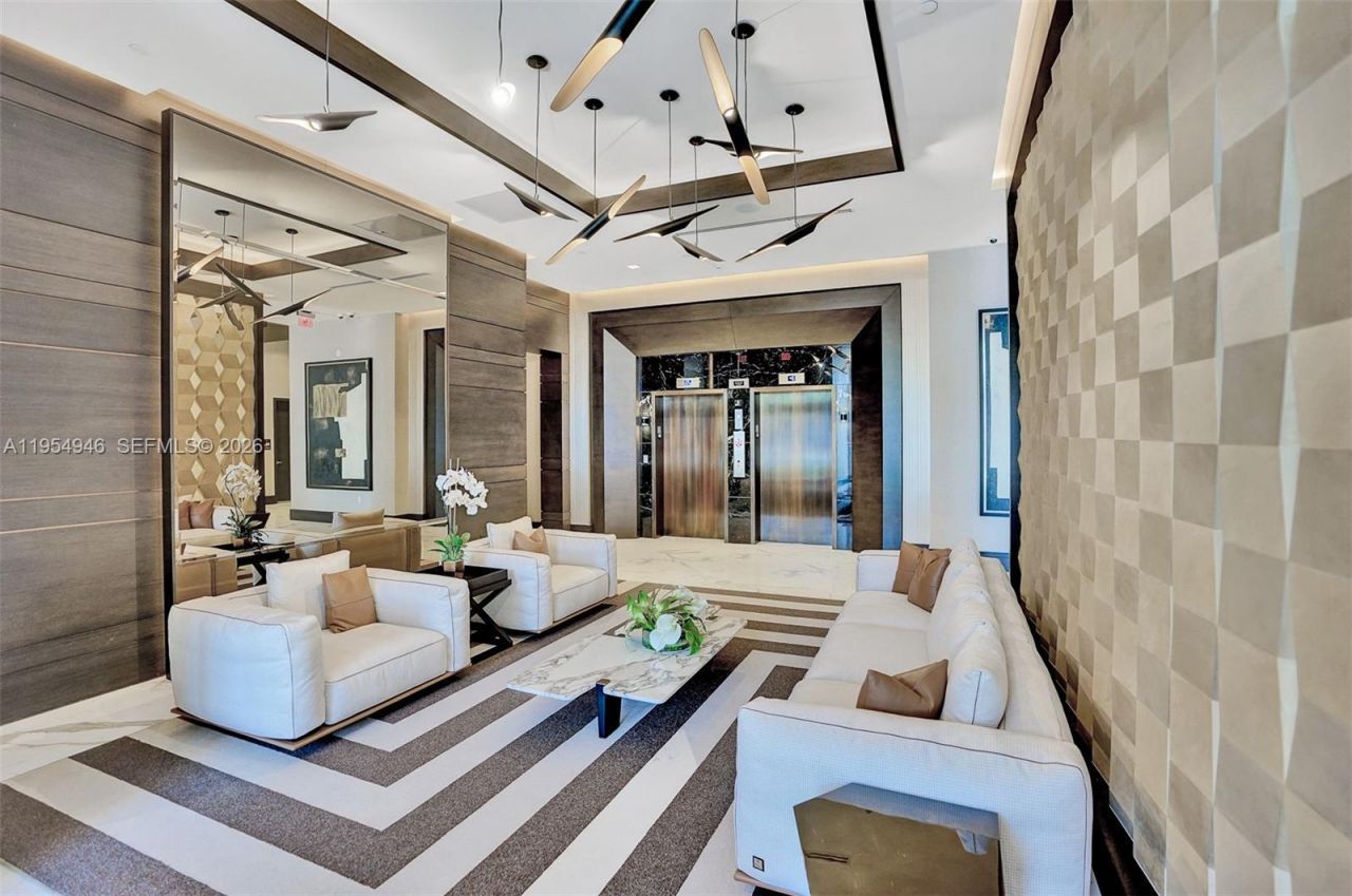 301 Altara Ave, Unit 631, Coral Gables, FL 33146 Photo