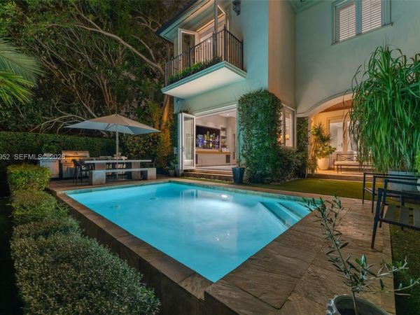 4819 University Drive, Coral Gables, FL 33146