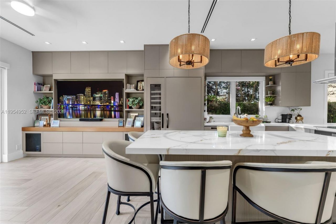 4819 University Drive, Coral Gables, FL 33146 Photo