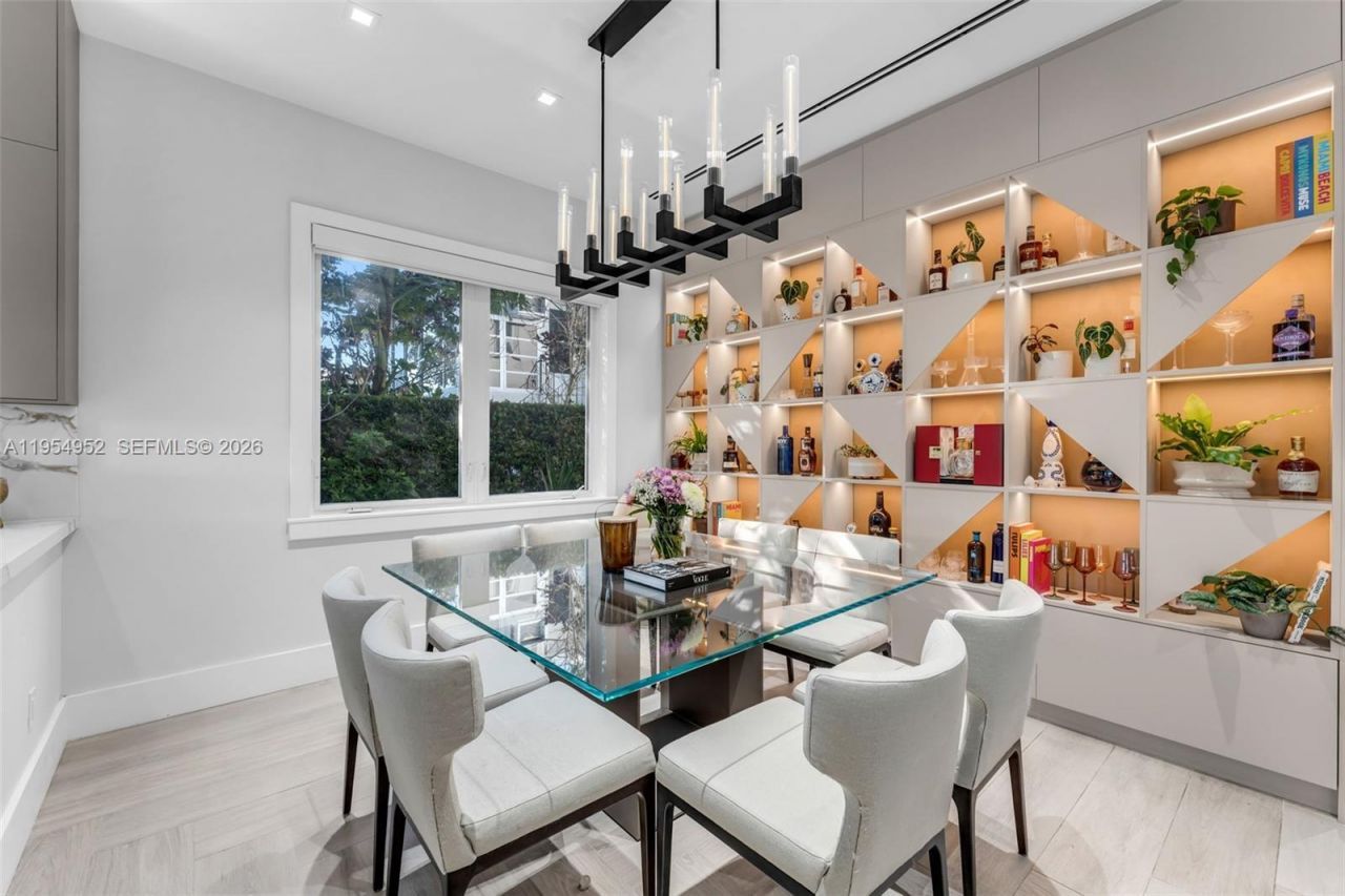 4819 University Drive, Coral Gables, FL 33146 Photo