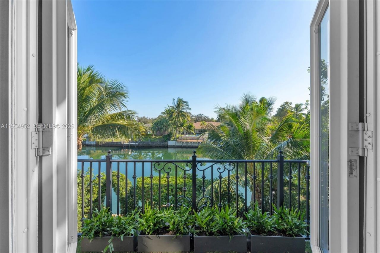 4819 University Drive, Coral Gables, FL 33146 Photo