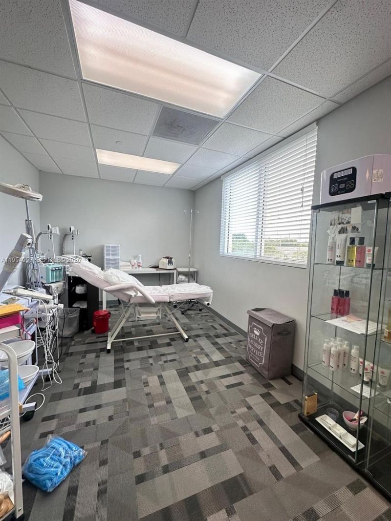 Medical Office Business For Sale, Cutler Bay, FL 33189 Photo