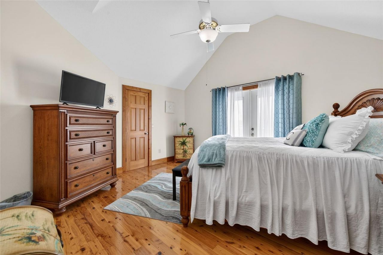 229 Randle Avenue, Oak Hill, FL 32759 Photo