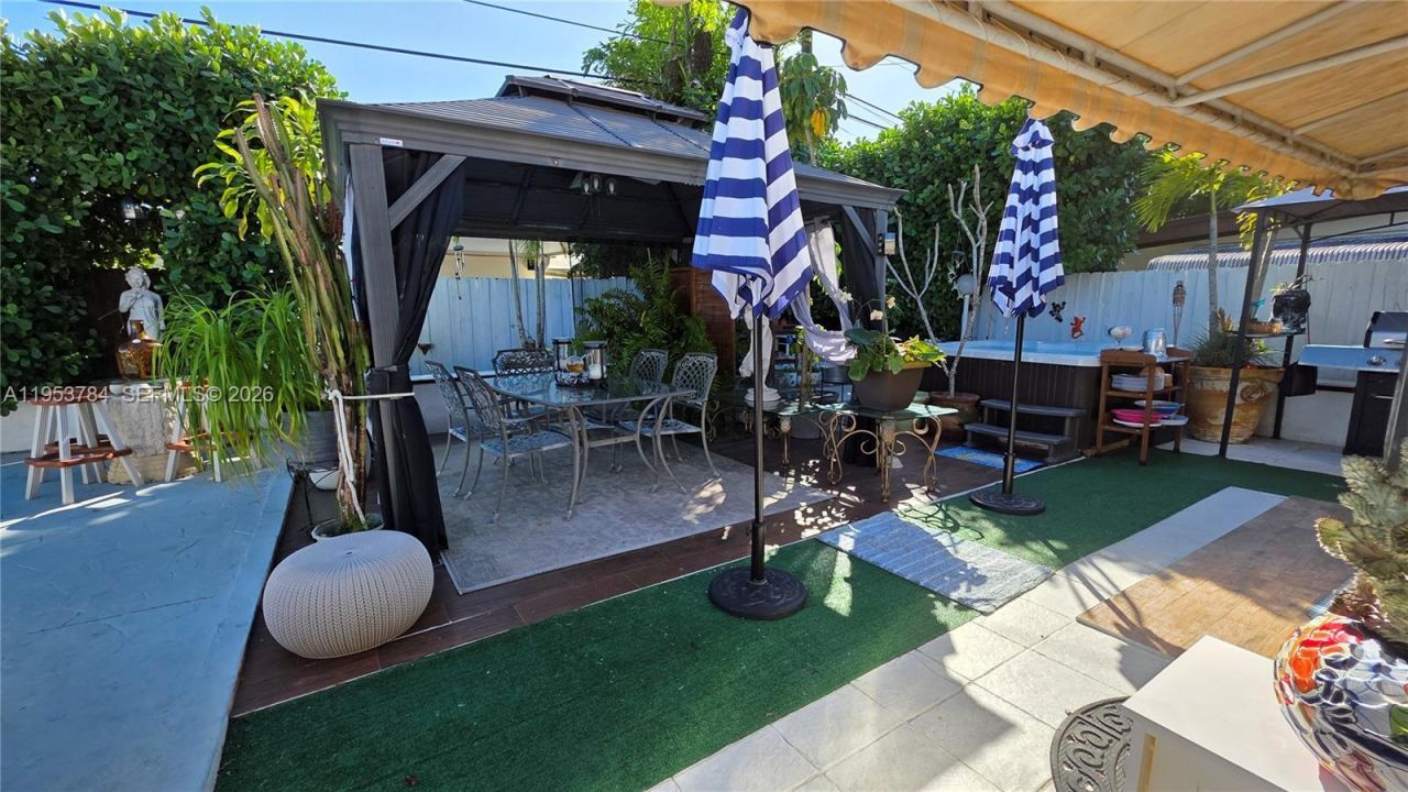 12320 SW 39th St, Miami, FL 33175 Photo