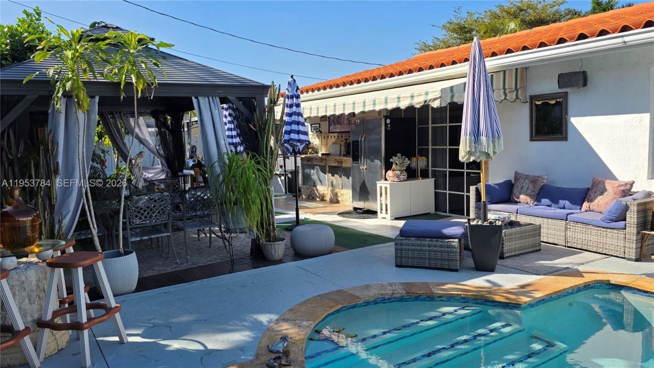 12320 SW 39th St, Miami, FL 33175 Photo