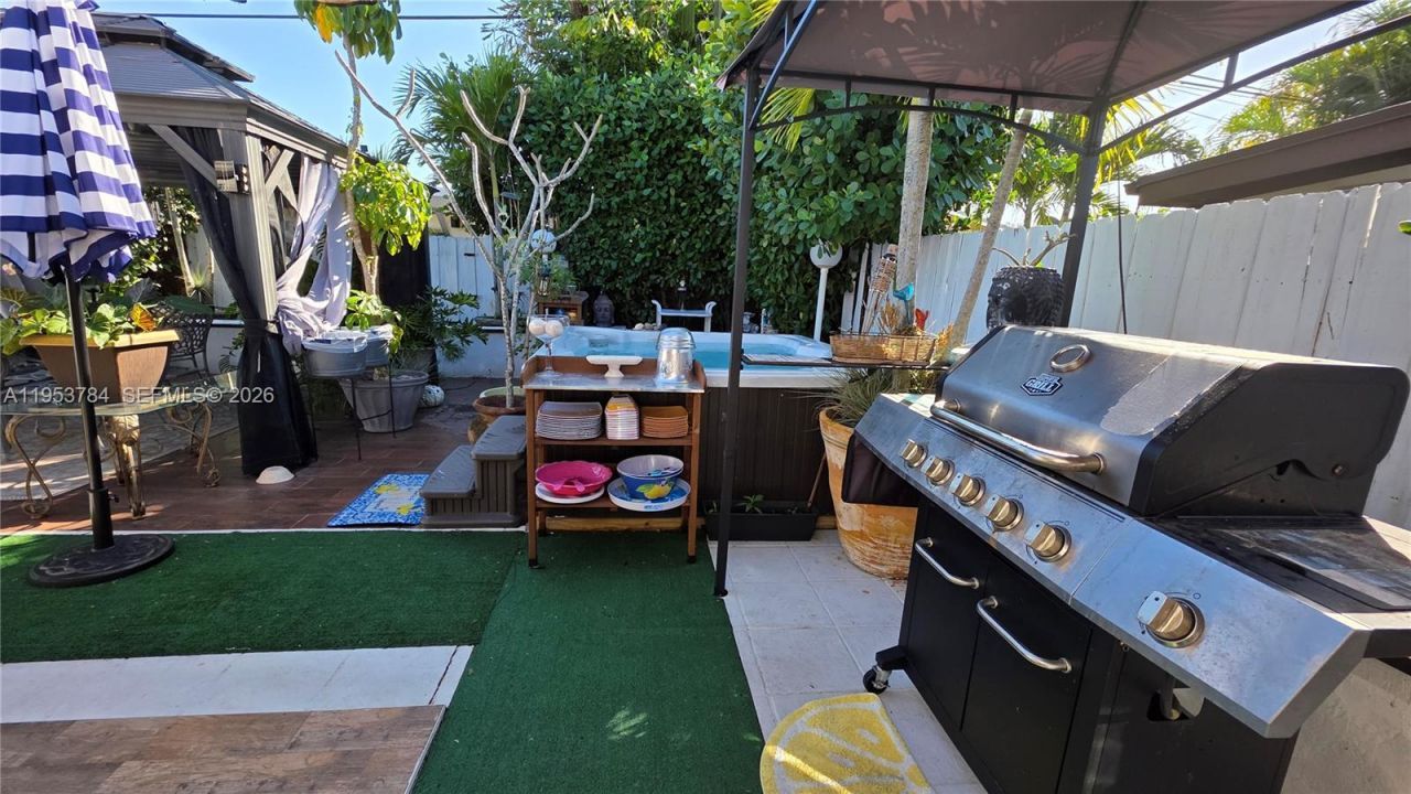 12320 SW 39th St, Miami, FL 33175 Photo