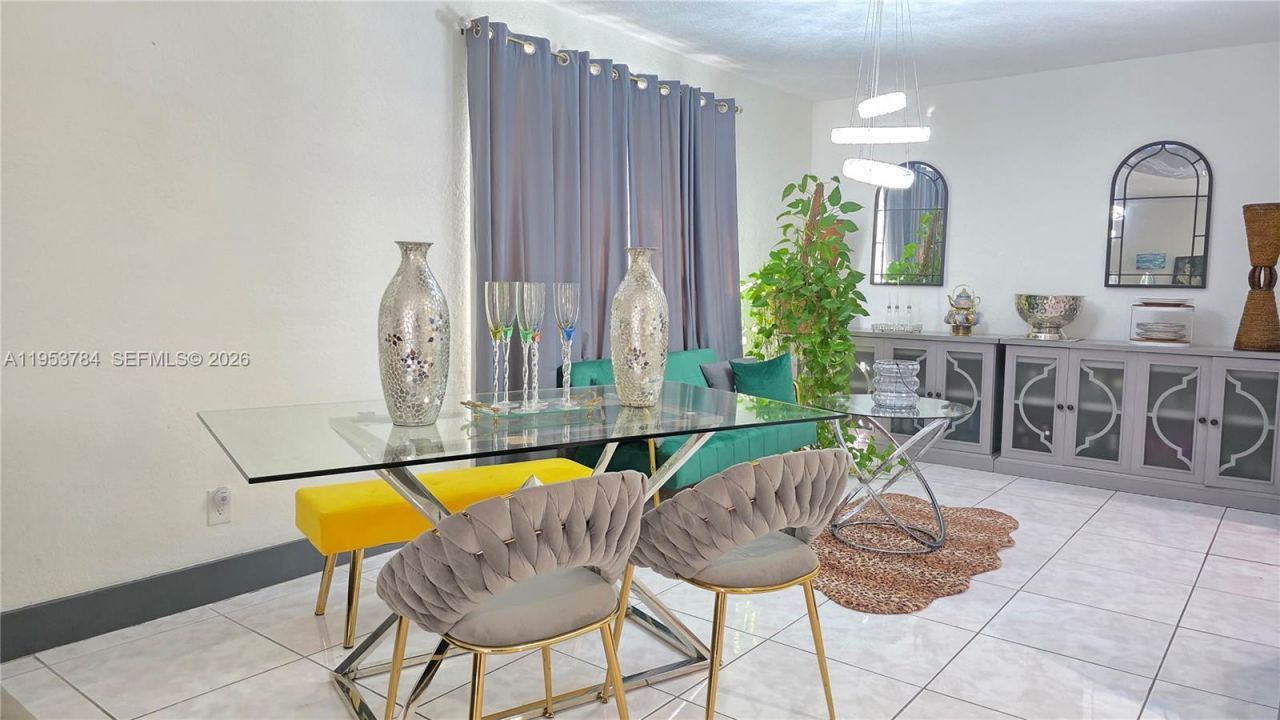 12320 SW 39th St, Miami, FL 33175 Photo