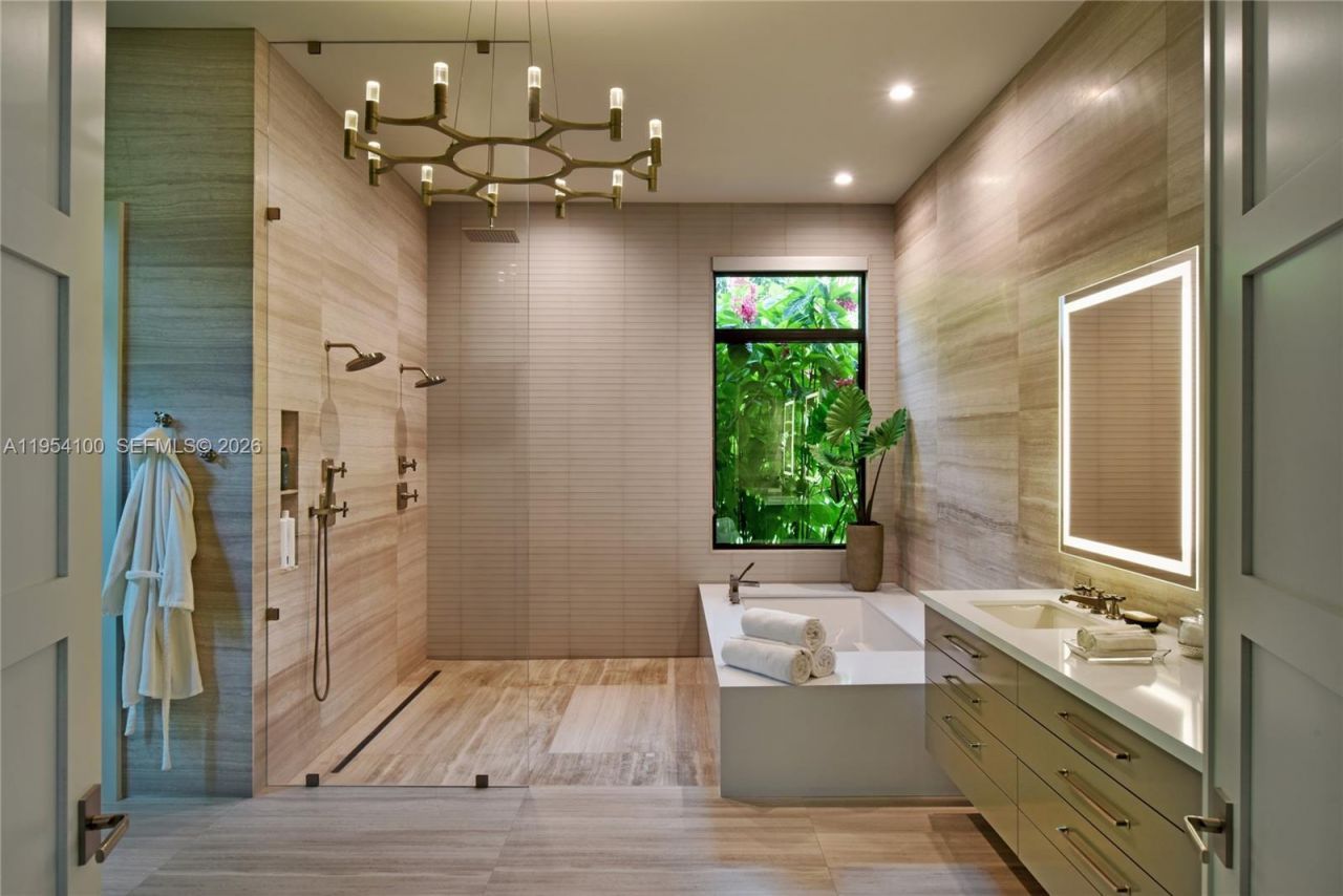 11050 SW 69th Ave , Pinecrest, FL 33156 Photo