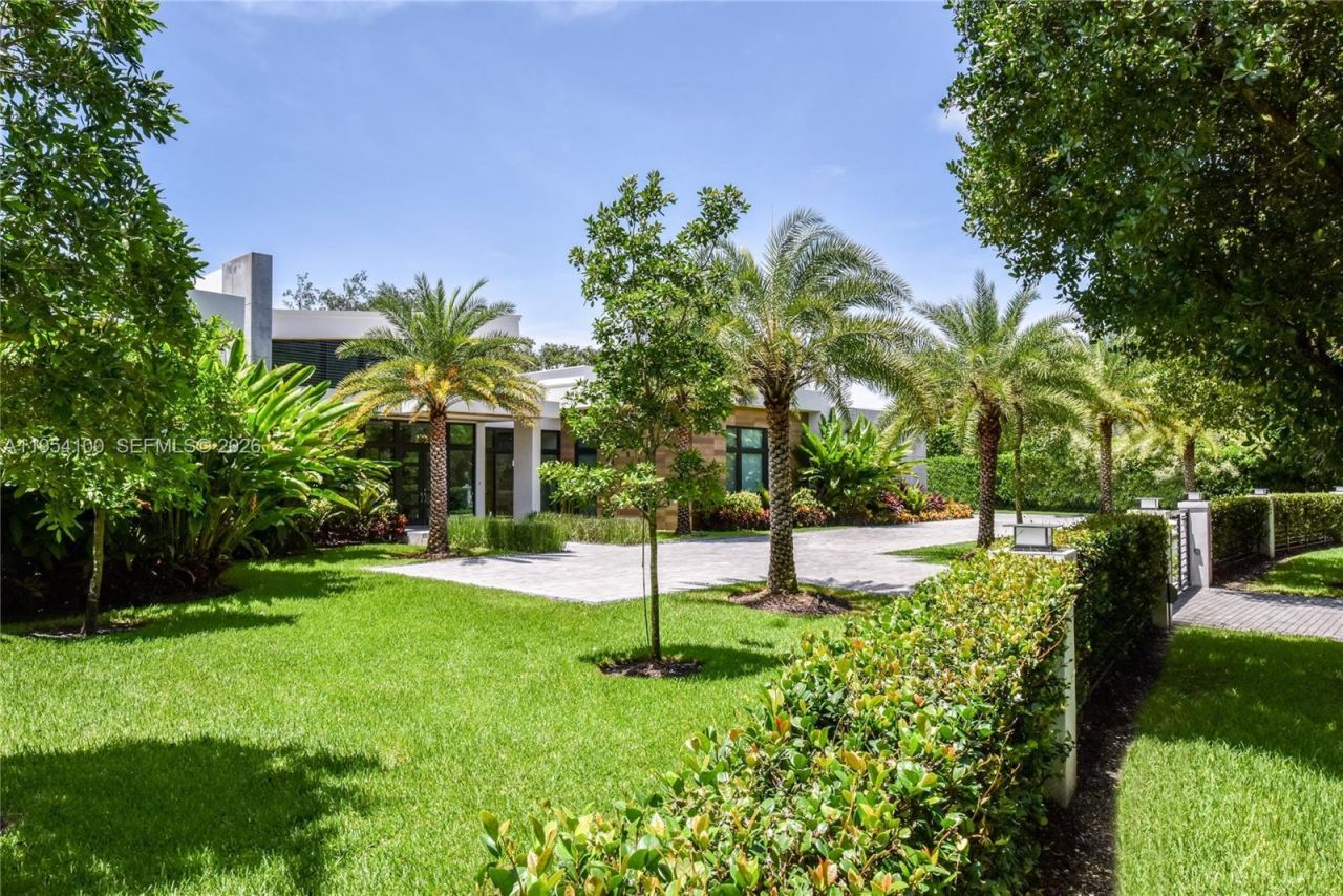 11050 SW 69th Ave , Pinecrest, FL 33156 Photo