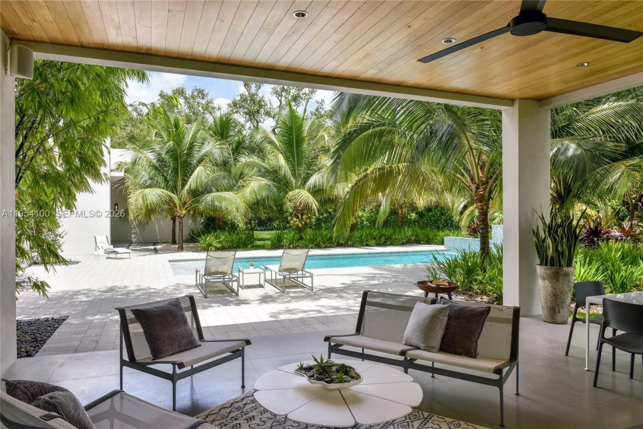 11050 SW 69th Ave , Pinecrest, FL 33156 Photo