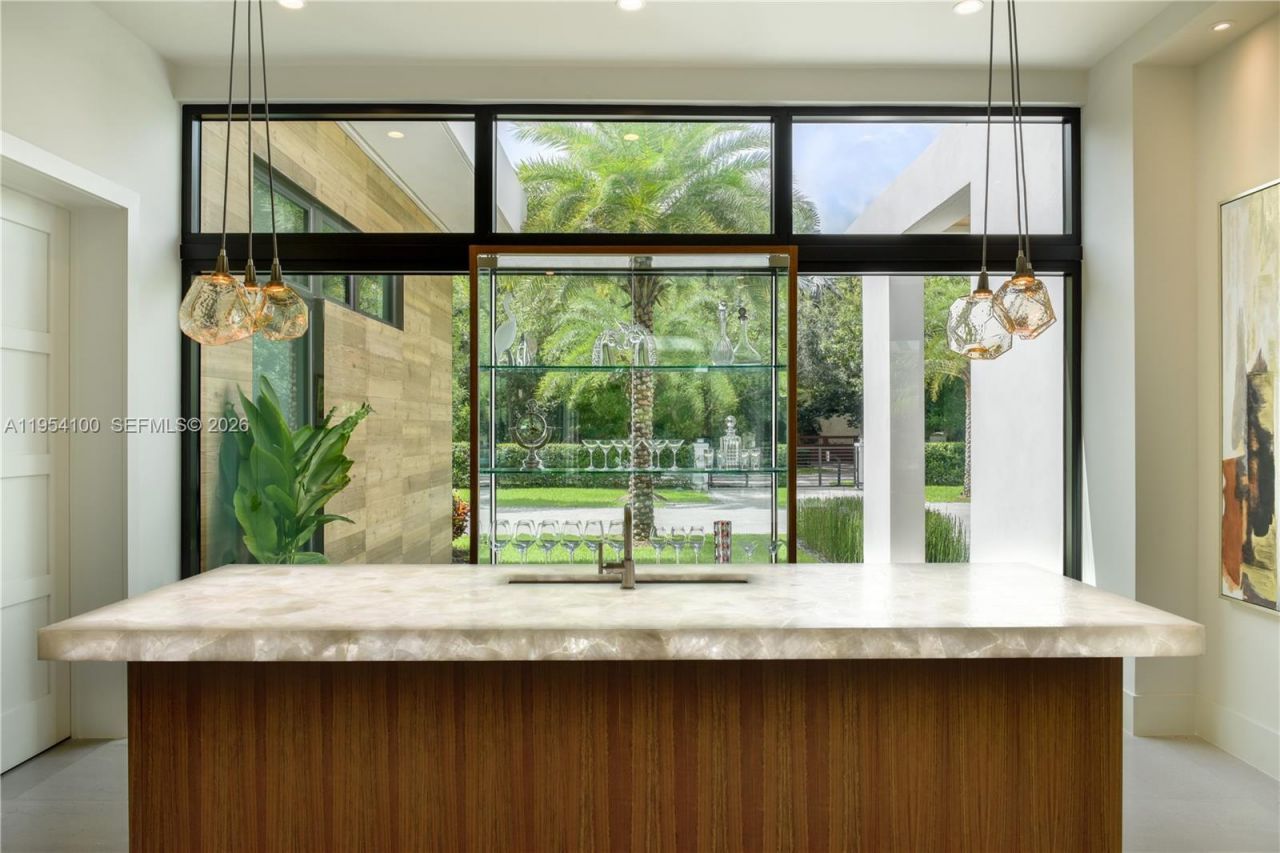 11050 SW 69th Ave , Pinecrest, FL 33156 Photo