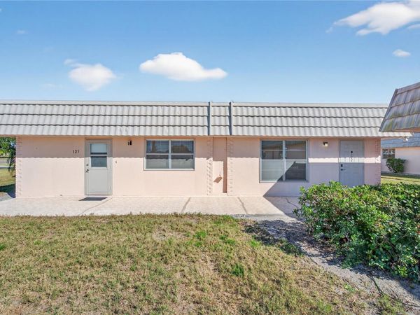 201 BEDFORD TRAIL, Unit F121, SUN CITY CENTER, FL 33573