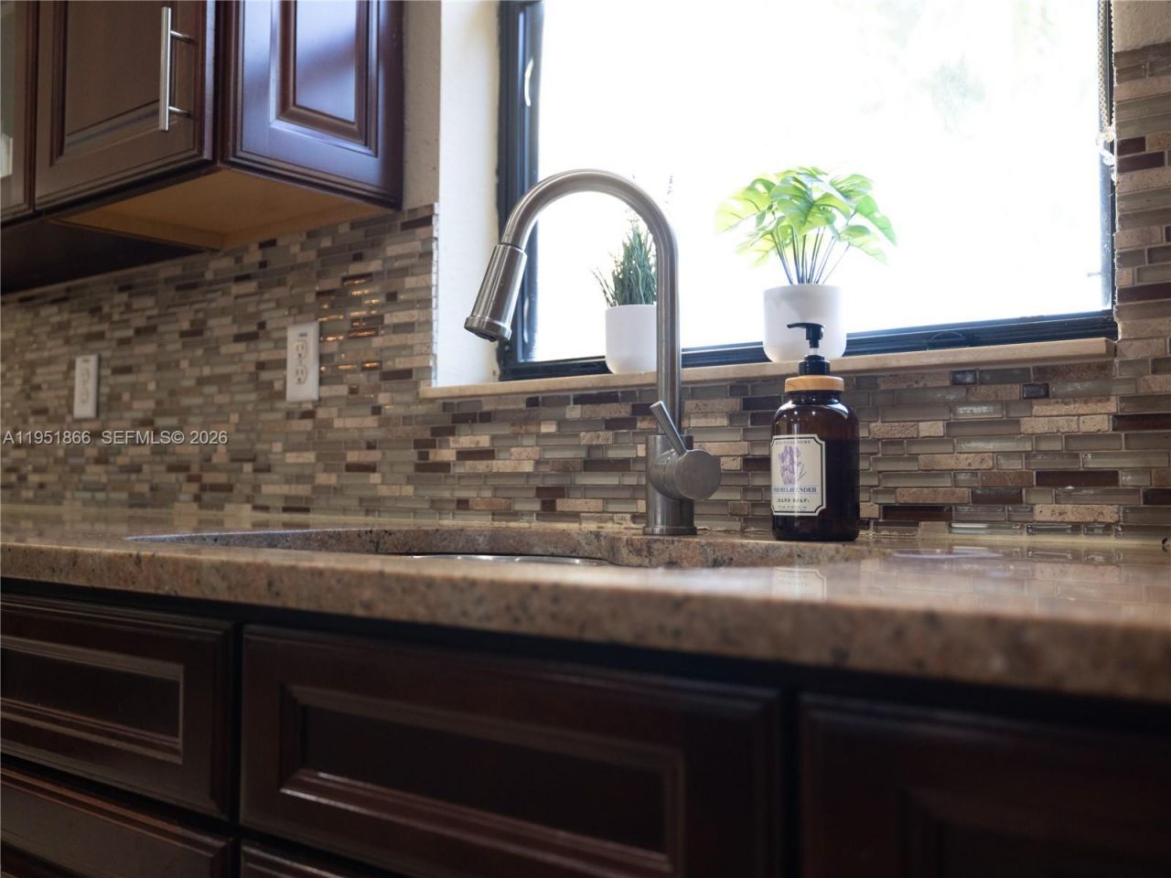9895 NW 87th Ter, Unit 9895, Doral, FL 33178 Photo
