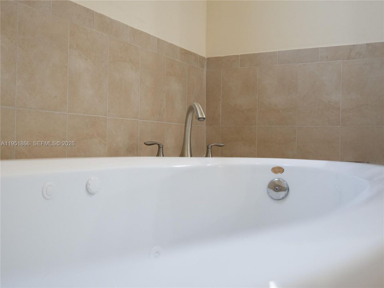9895 NW 87th Ter, Unit 9895, Doral, FL 33178 Photo