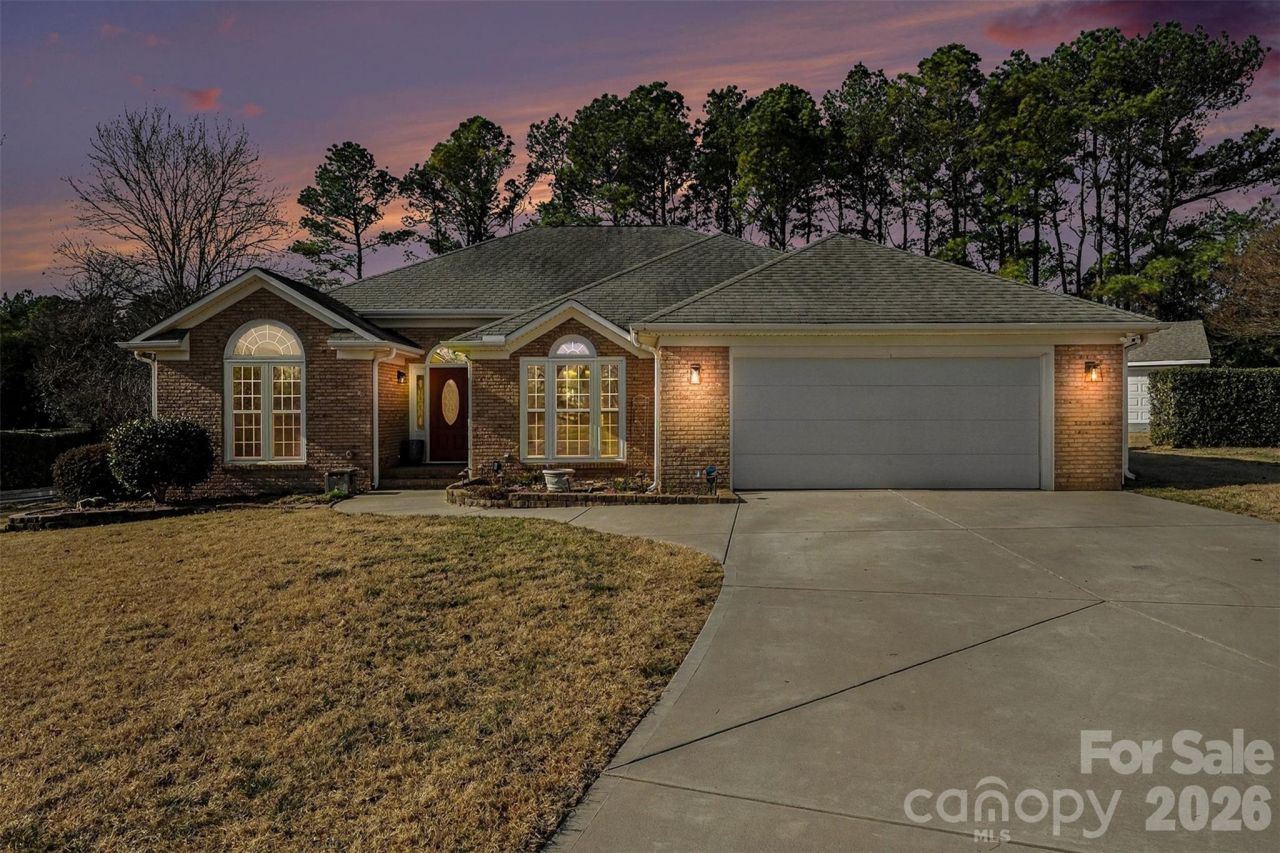 4400 Mackenzie Court Sw, Concord, NC 28027 Main Photo