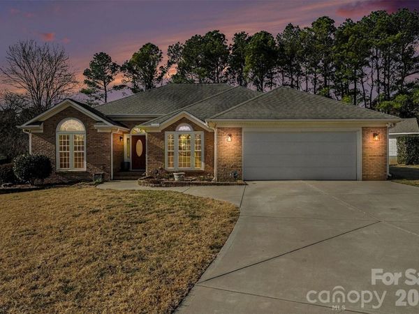 4400 Mackenzie Court SW, Concord, NC 28027