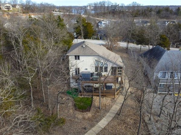 177 Ridgewood Drive, Lake Ozark, MO 65049