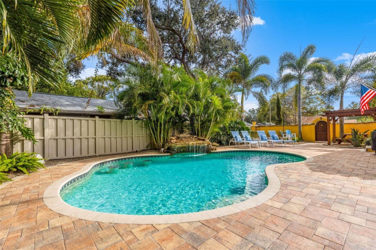 1431 22nd Avenue N, Saint Petersburg, FL 33704 Photo