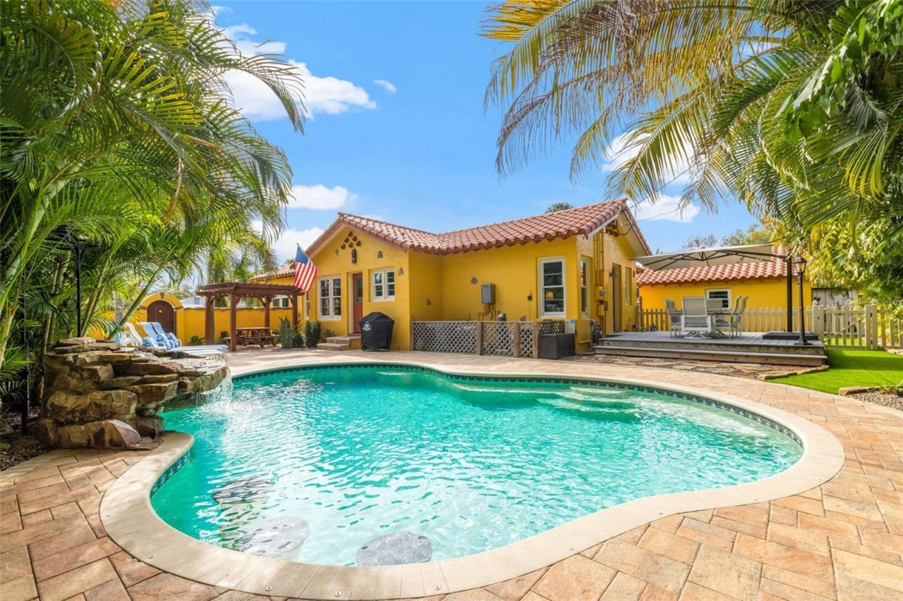 1431 22nd Avenue N, Saint Petersburg, FL 33704 Photo