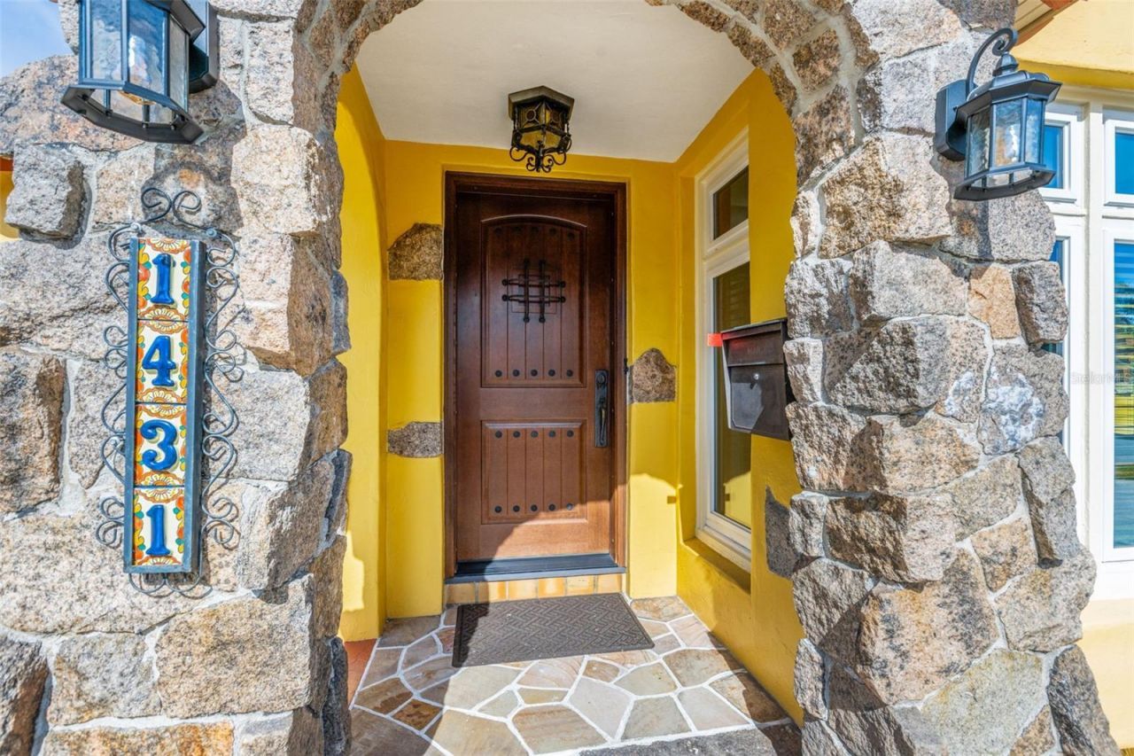 1431 22nd Avenue N, Saint Petersburg, FL 33704 Photo